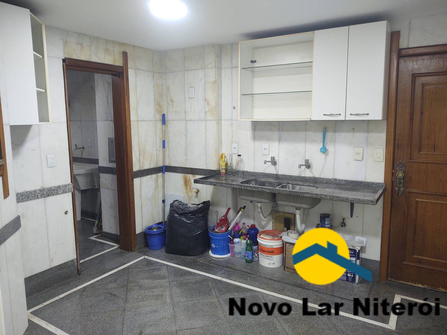 Apartamento à venda com 4 quartos, 180m² - Foto 47