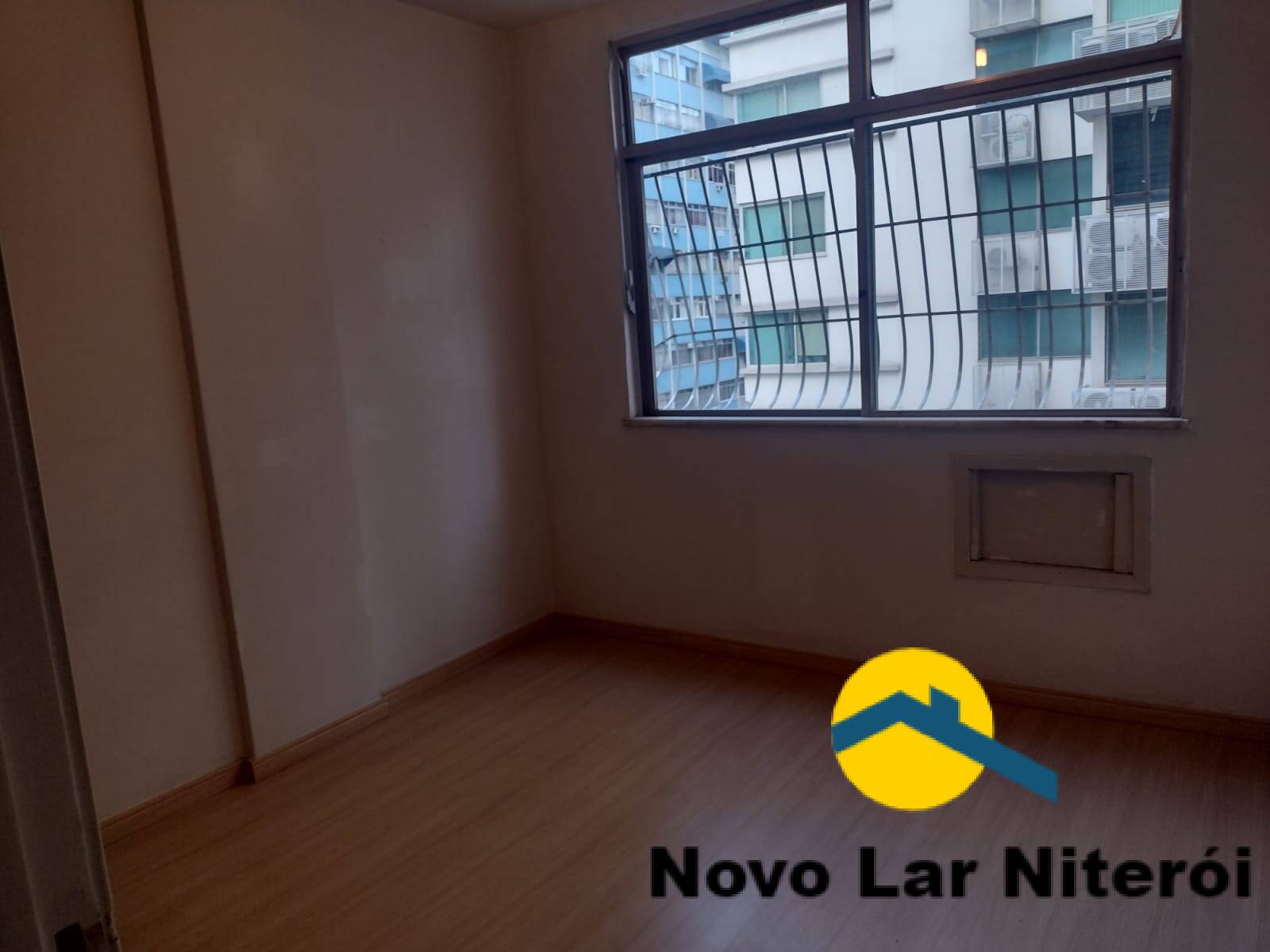 Apartamento à venda com 3 quartos, 110m² - Foto 5