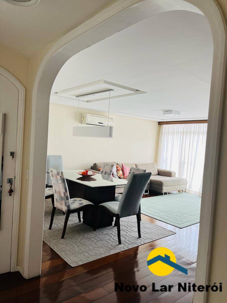 Apartamento à venda com 4 quartos, 160m² - Foto 2