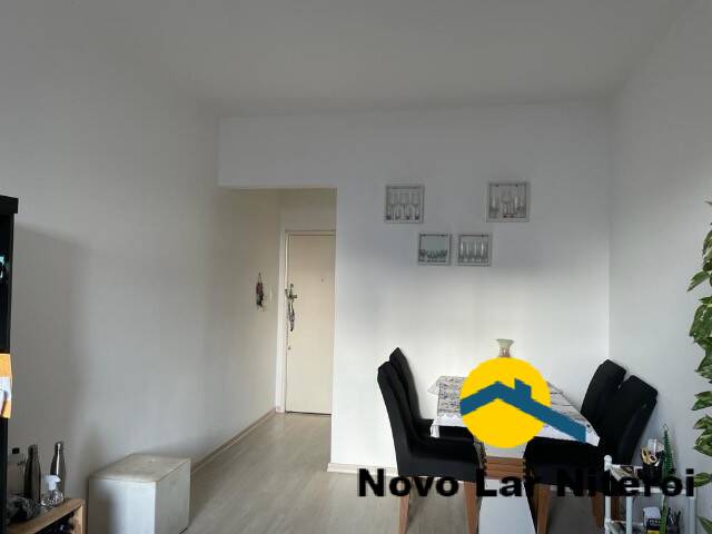 Apartamento à venda com 2 quartos, 100m² - Foto 3