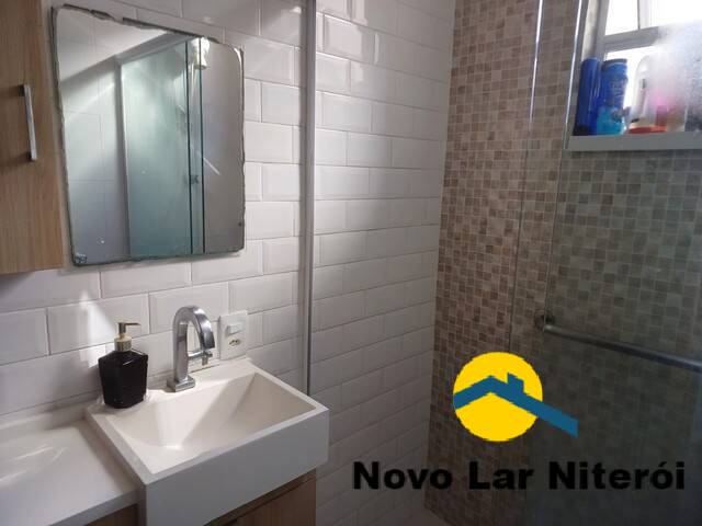 Apartamento à venda com 2 quartos, 75m² - Foto 4