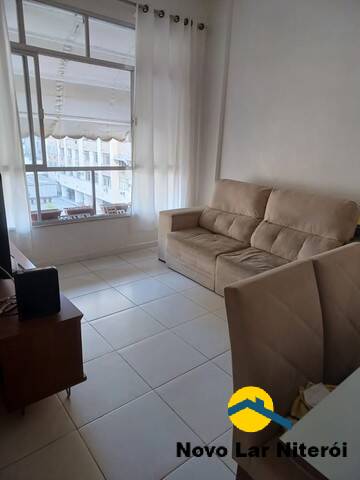 Apartamento à venda com 2 quartos, 75m² - Foto 1