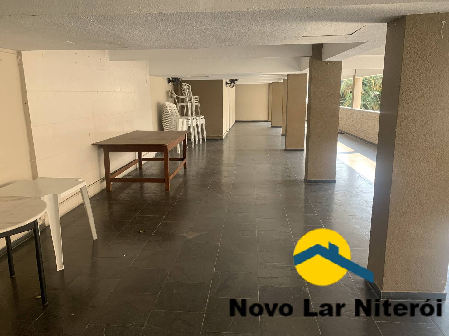 Apartamento à venda com 2 quartos, 60m² - Foto 9