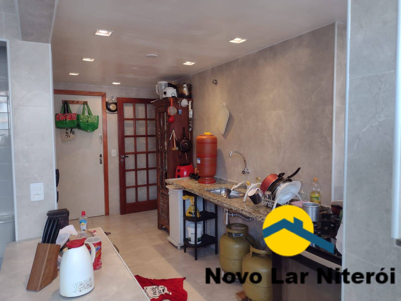 Apartamento à venda com 3 quartos, 150m² - Foto 11