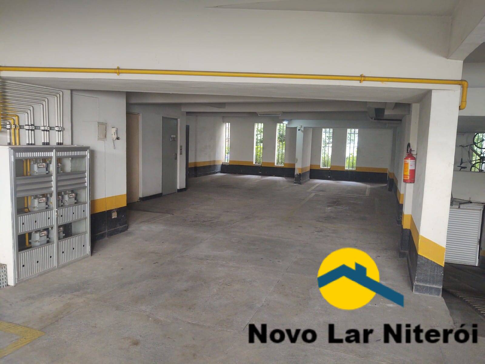 Apartamento à venda com 3 quartos, 140m² - Foto 37