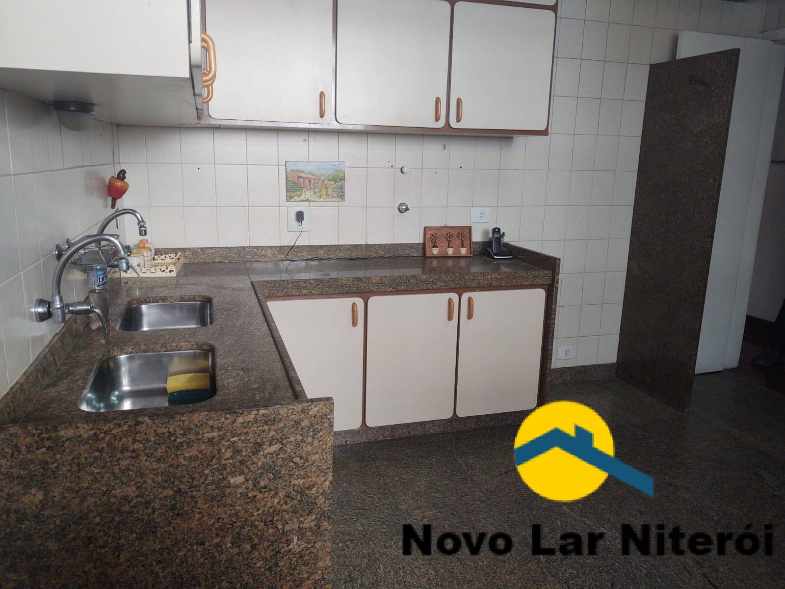 Apartamento à venda com 3 quartos, 140m² - Foto 28