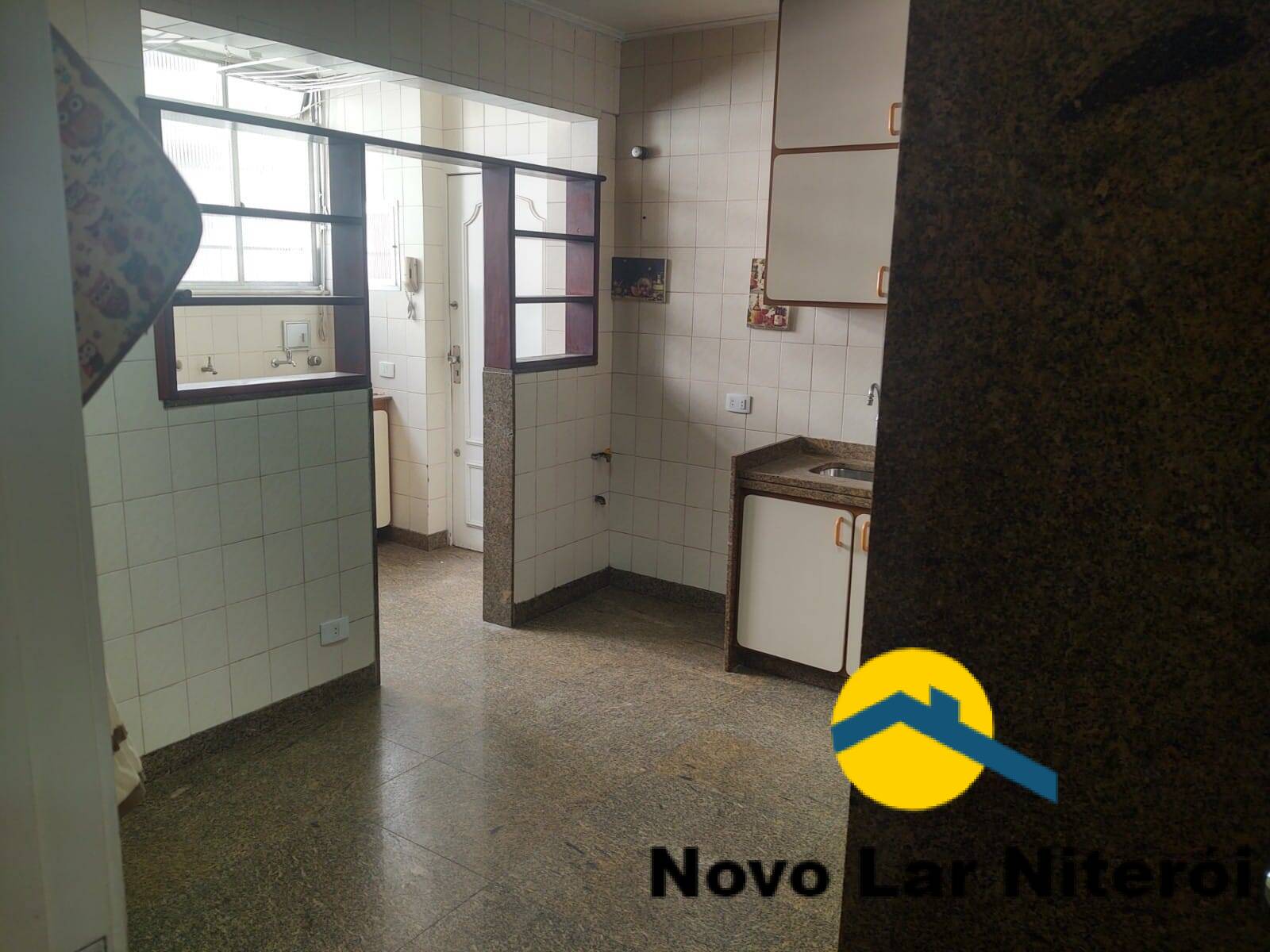 Apartamento à venda com 3 quartos, 140m² - Foto 29