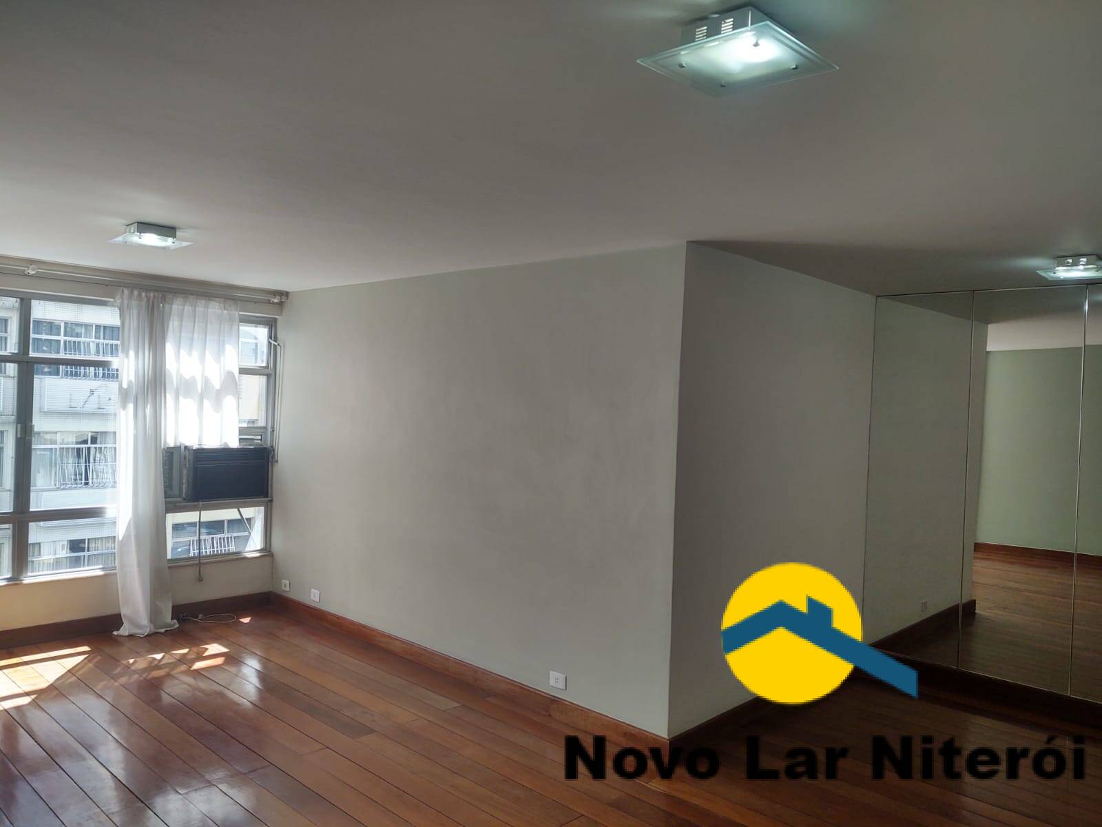 Apartamento à venda com 3 quartos, 140m² - Foto 7