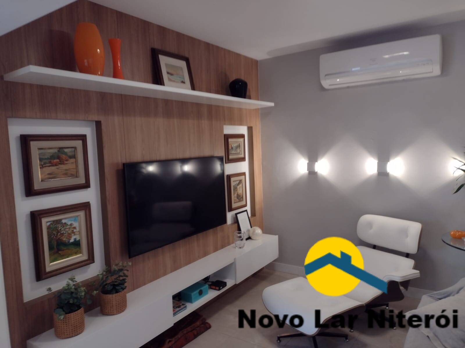 Casa à venda com 4 quartos, 360m² - Foto 2