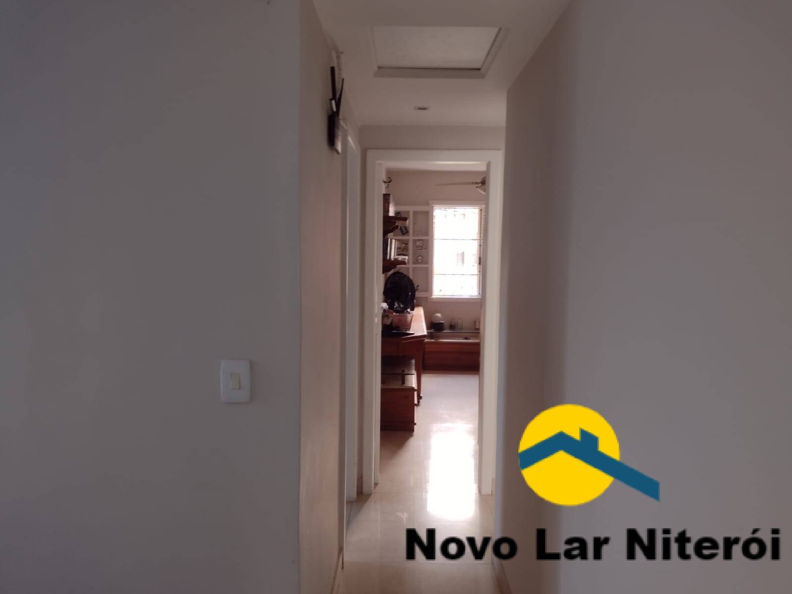 Casa à venda com 4 quartos, 360m² - Foto 14