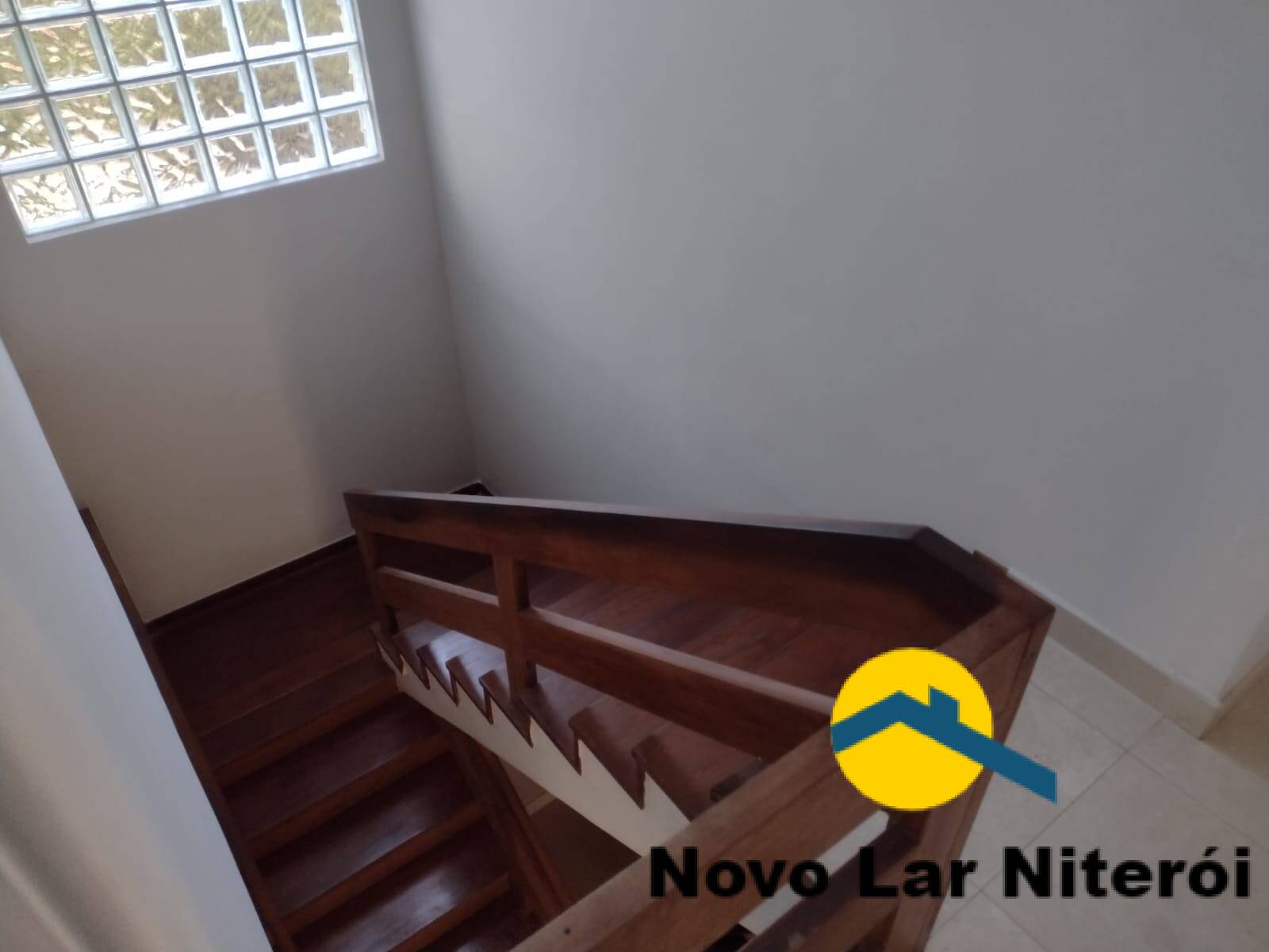 Casa à venda com 4 quartos, 360m² - Foto 13