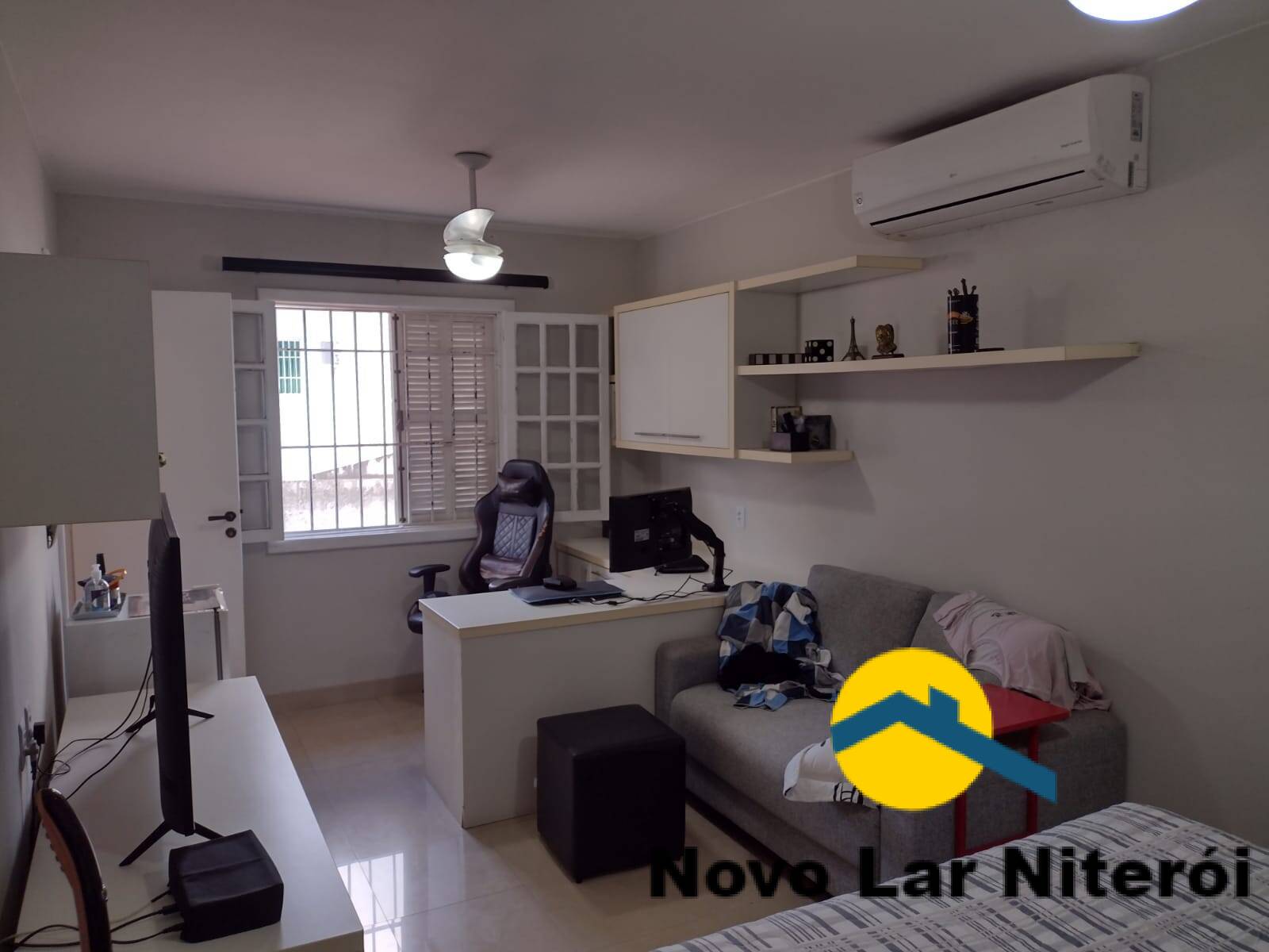 Casa à venda com 4 quartos, 360m² - Foto 15