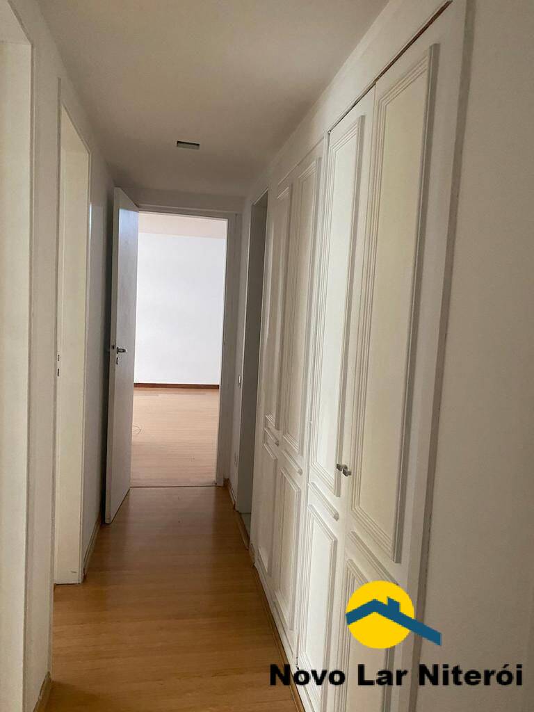 Apartamento à venda com 3 quartos, 120m² - Foto 2