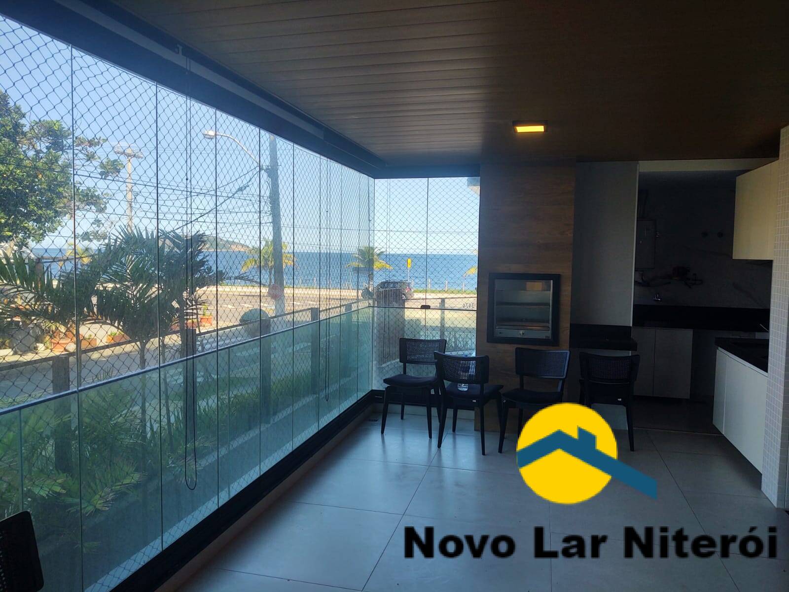 Apartamento à venda com 4 quartos, 140m² - Foto 1