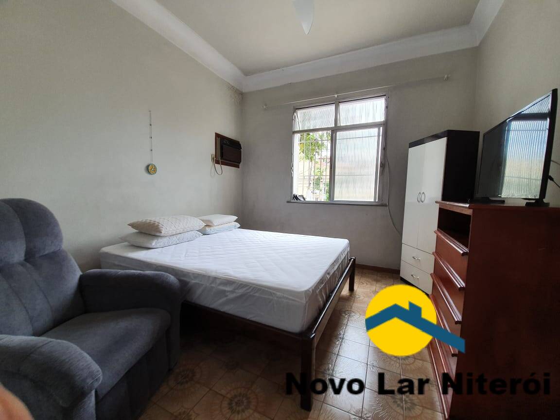 Casa à venda com 3 quartos, 104m² - Foto 3