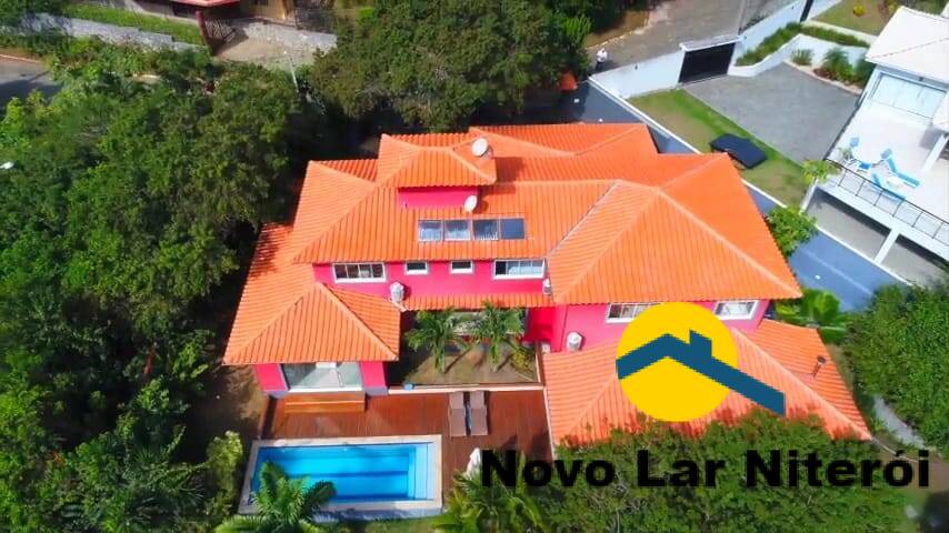 Casa à venda com 4 quartos, 357m² - Foto 27