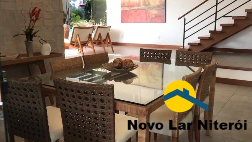 Casa à venda com 4 quartos, 357m² - Foto 2