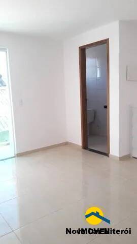 Casa à venda com 2 quartos, 69m² - Foto 11