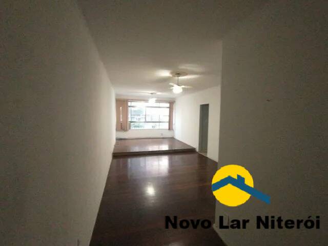 Apartamento à venda com 3 quartos, 140m² - Foto 5