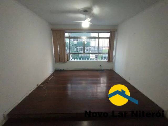 Apartamento à venda com 3 quartos, 140m² - Foto 1