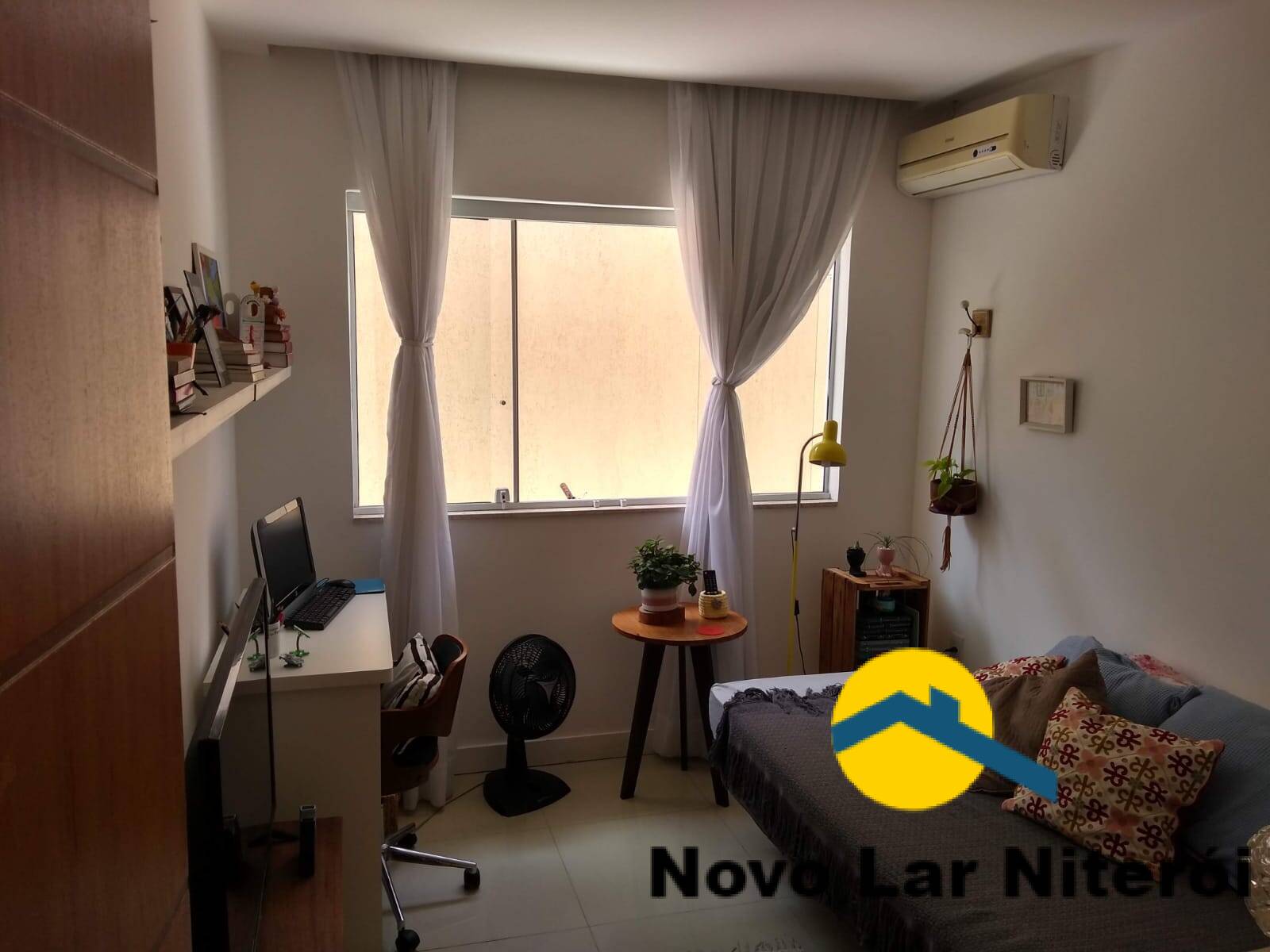 Casa à venda com 3 quartos, 210m² - Foto 8