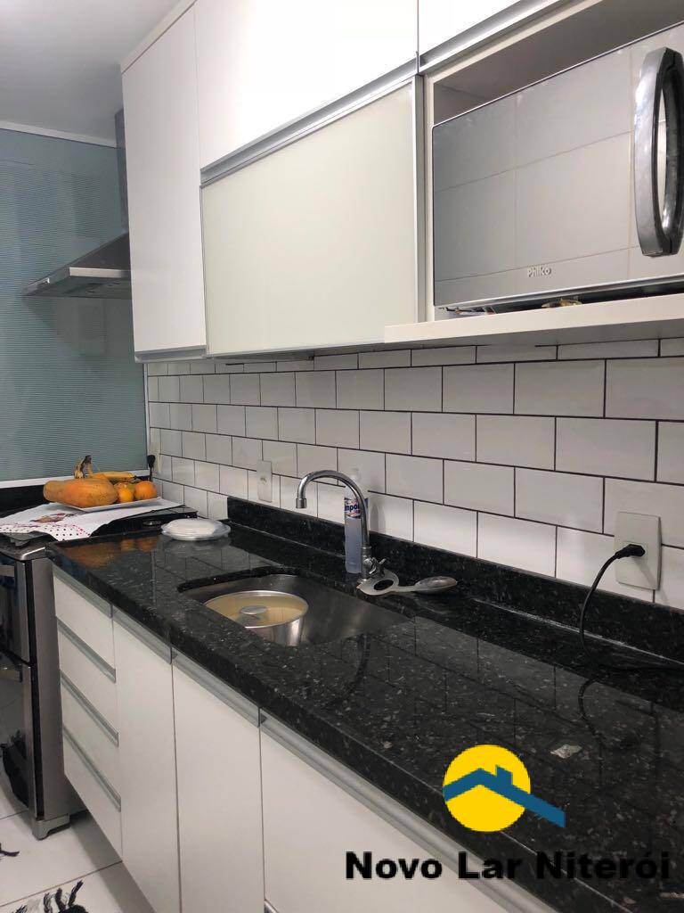 Apartamento à venda com 2 quartos, 75m² - Foto 16