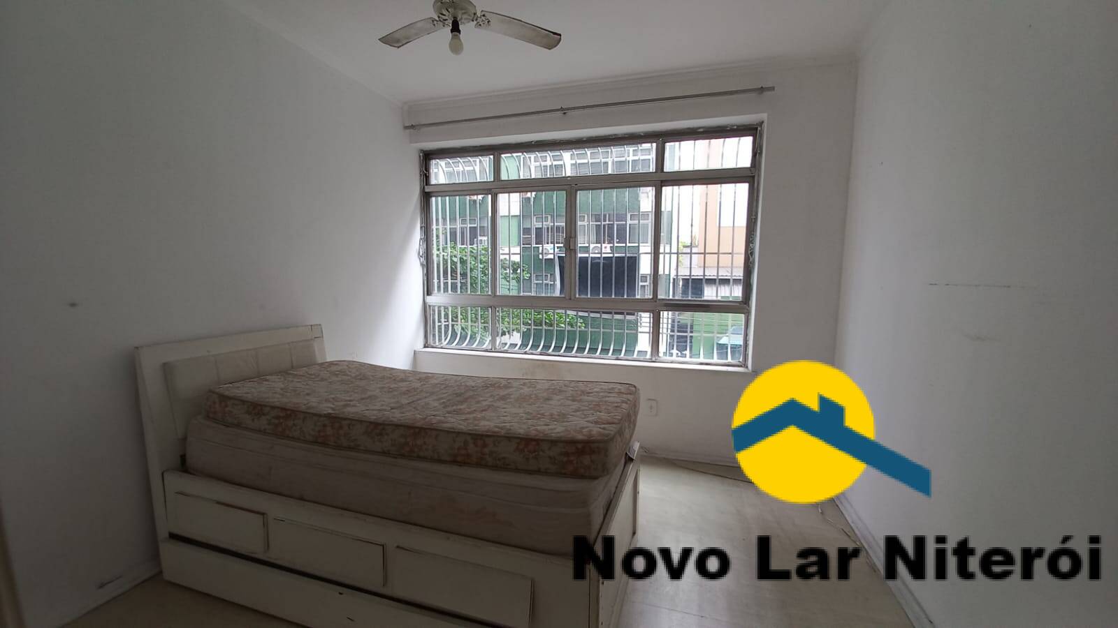 Apartamento à venda com 3 quartos, 140m² - Foto 12