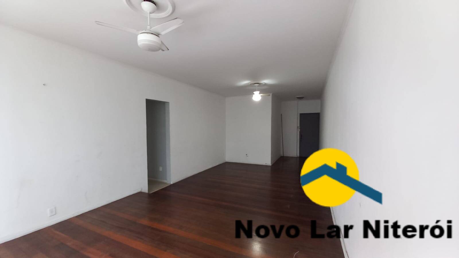 Apartamento à venda com 3 quartos, 140m² - Foto 4