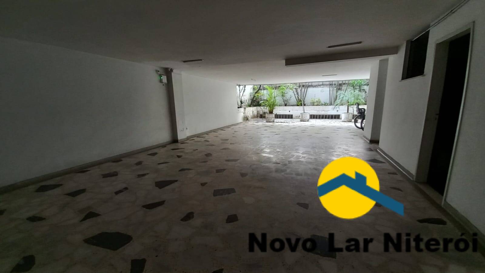 Apartamento à venda com 3 quartos, 140m² - Foto 47