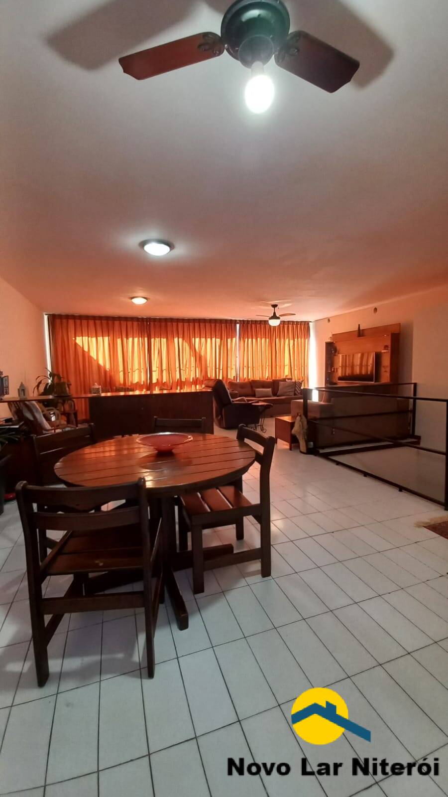 Casa à venda com 4 quartos, 240m² - Foto 11