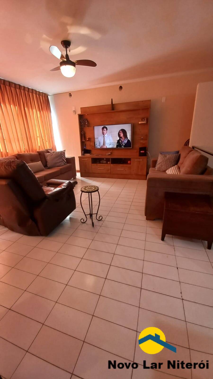 Casa à venda com 4 quartos, 240m² - Foto 7