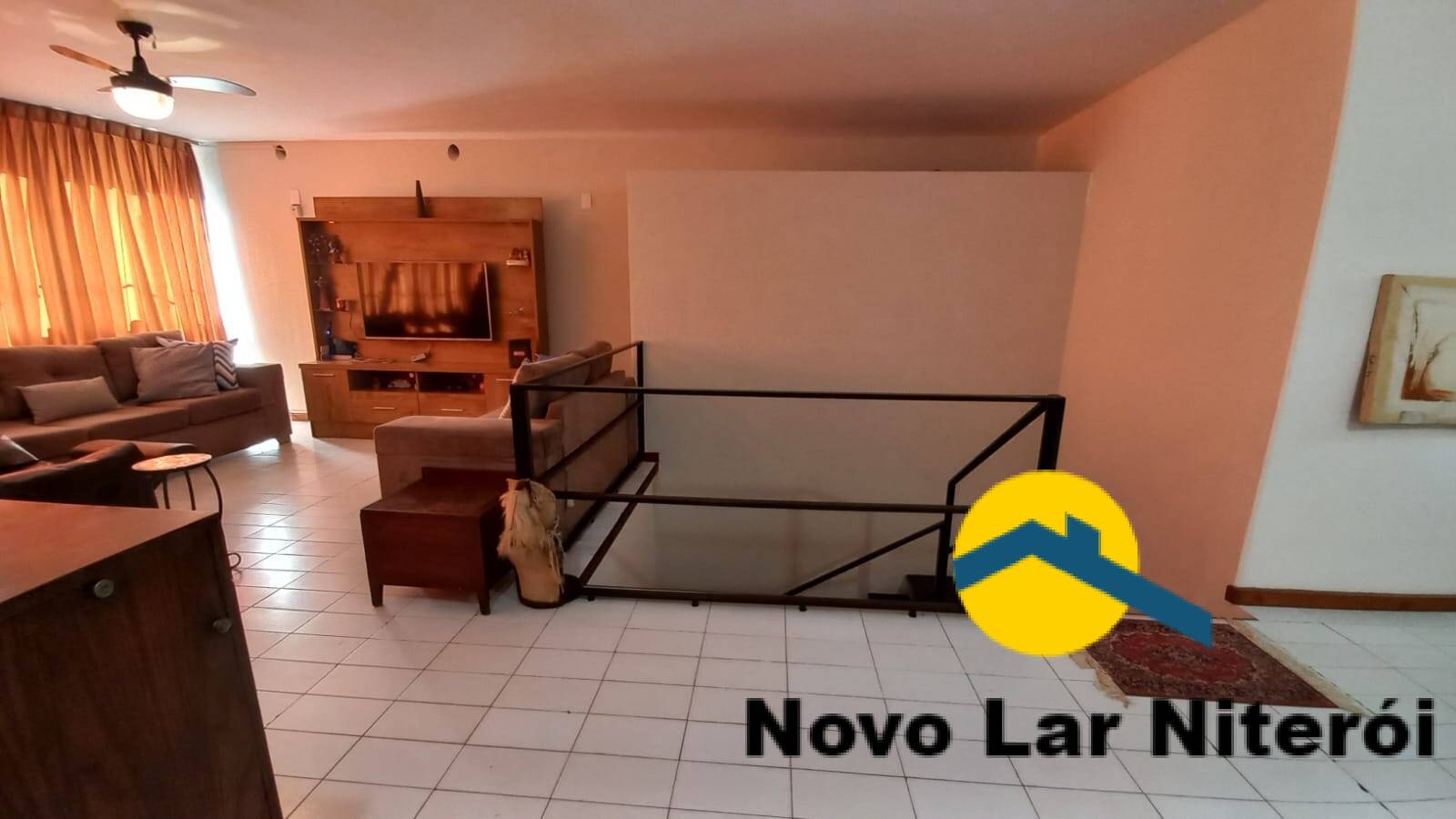 Casa à venda com 4 quartos, 240m² - Foto 14