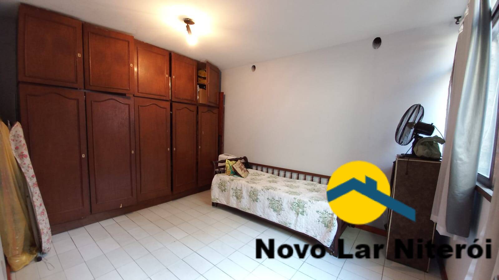 Casa à venda com 4 quartos, 240m² - Foto 34