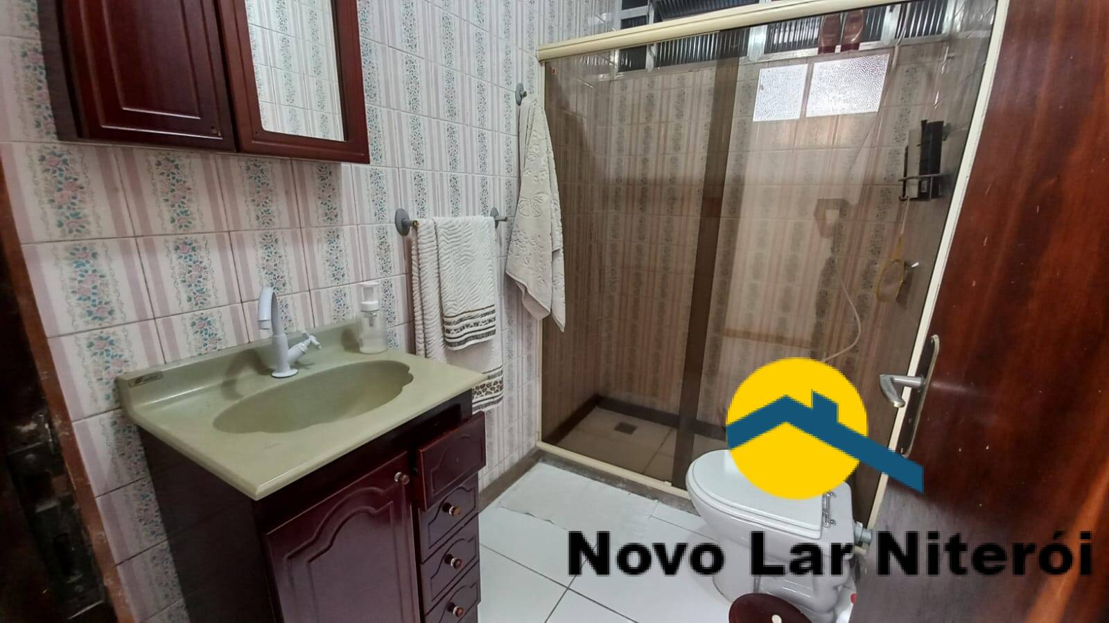 Casa à venda com 4 quartos, 240m² - Foto 32