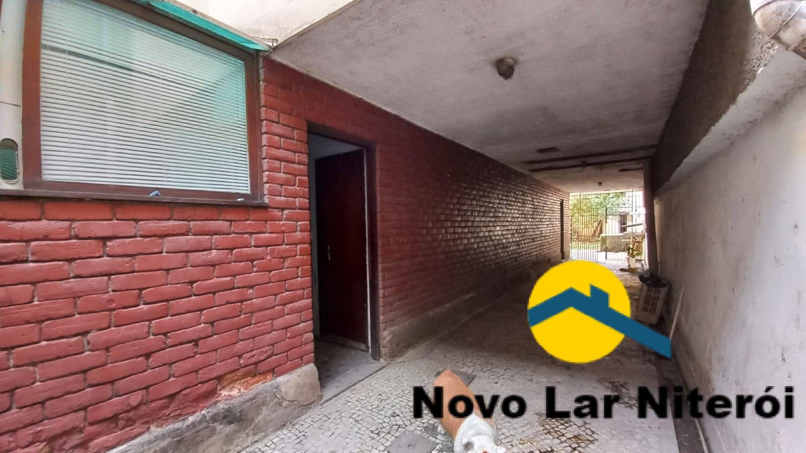 Casa à venda com 4 quartos, 240m² - Foto 62