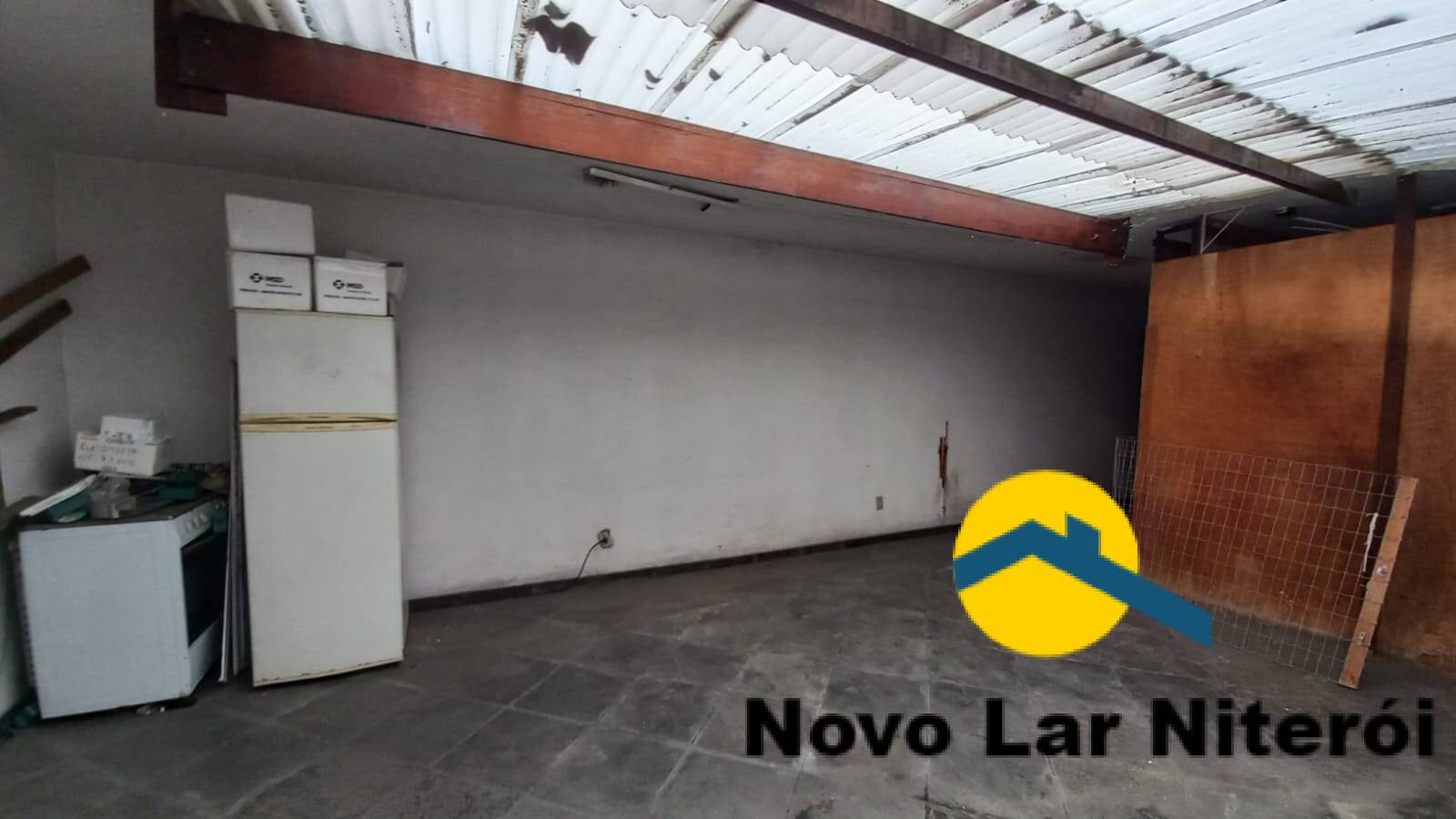 Casa à venda com 4 quartos, 240m² - Foto 77