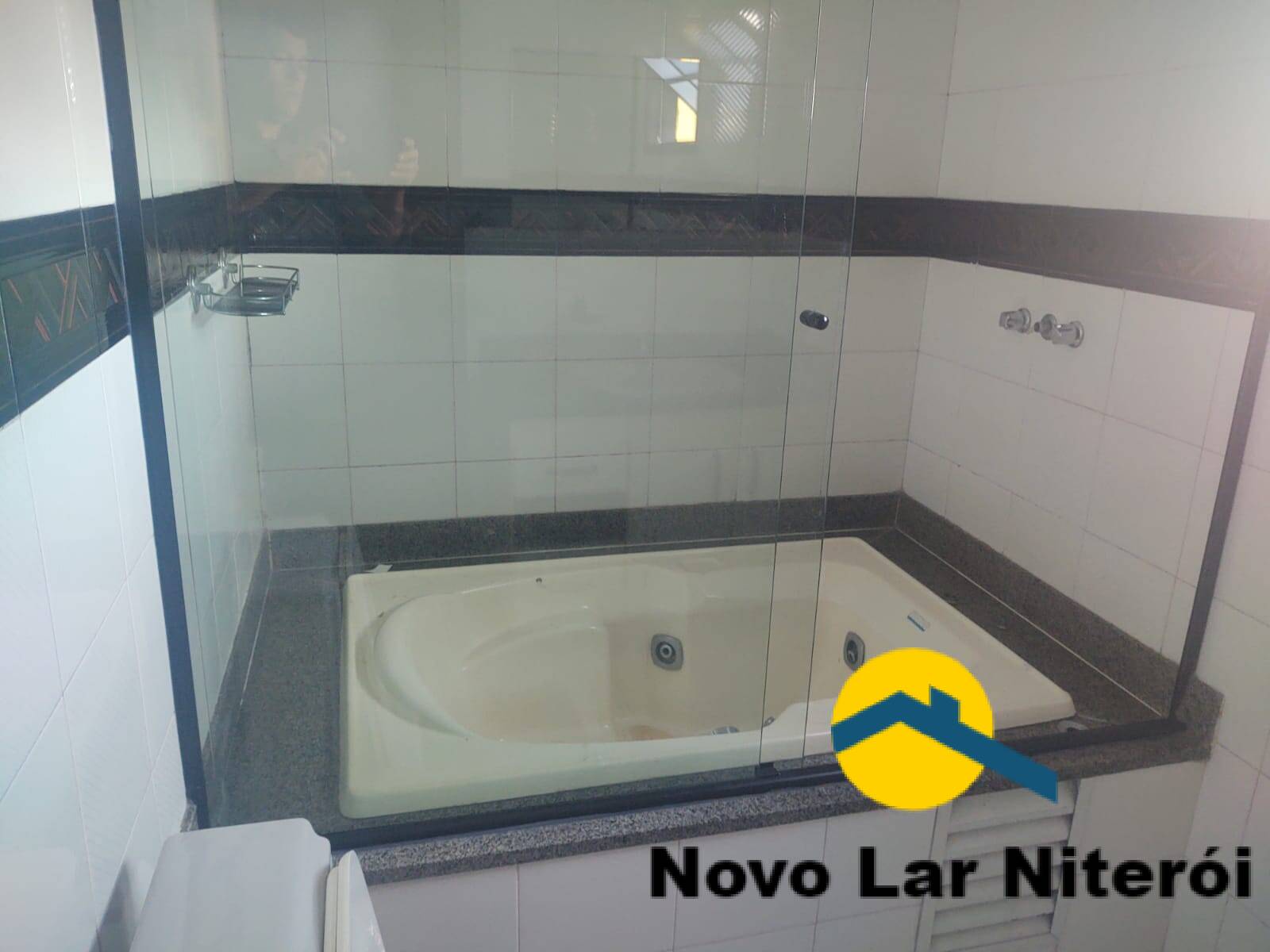 Casa à venda com 3 quartos, 250m² - Foto 9