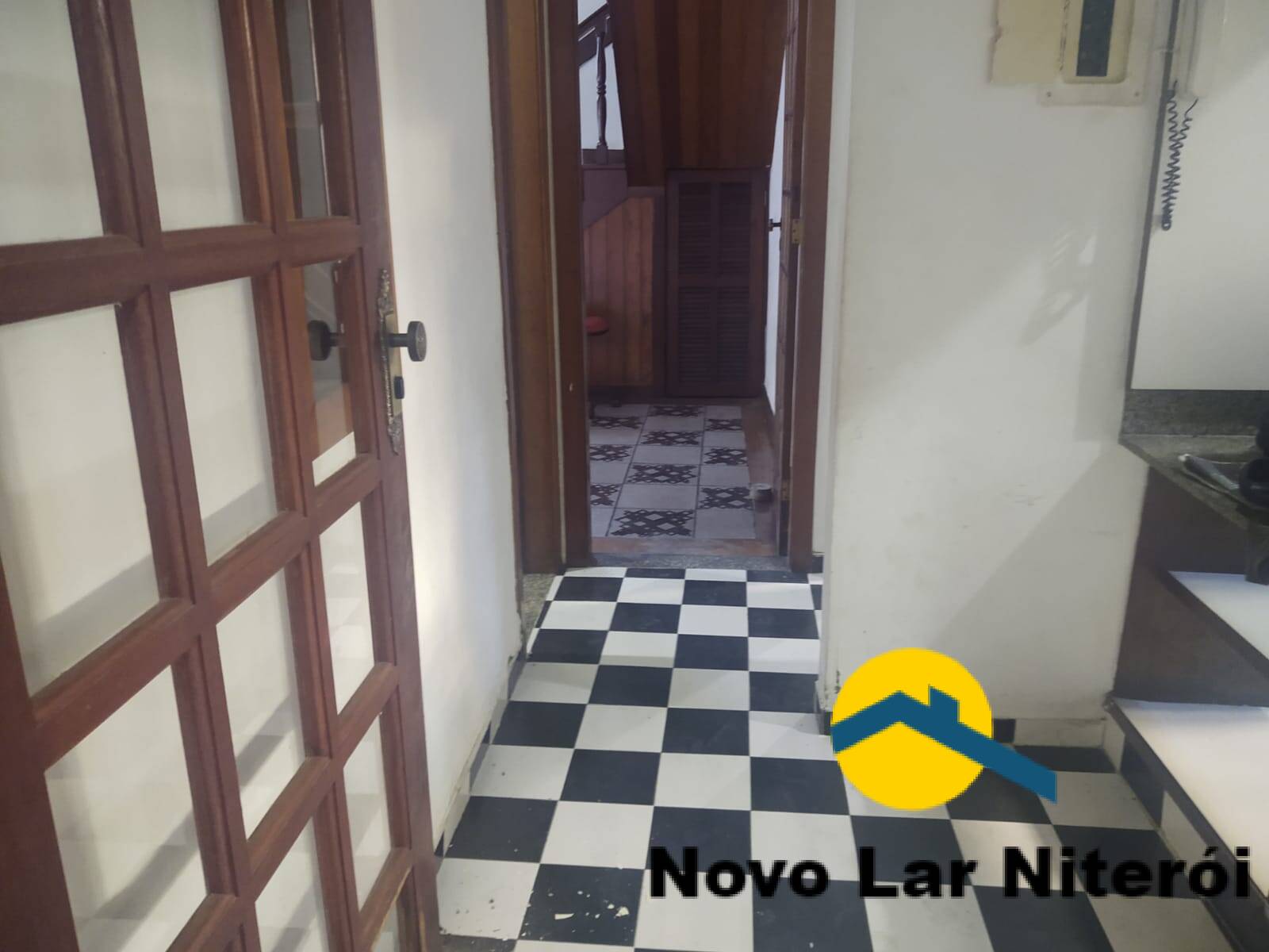 Casa à venda com 3 quartos, 250m² - Foto 28