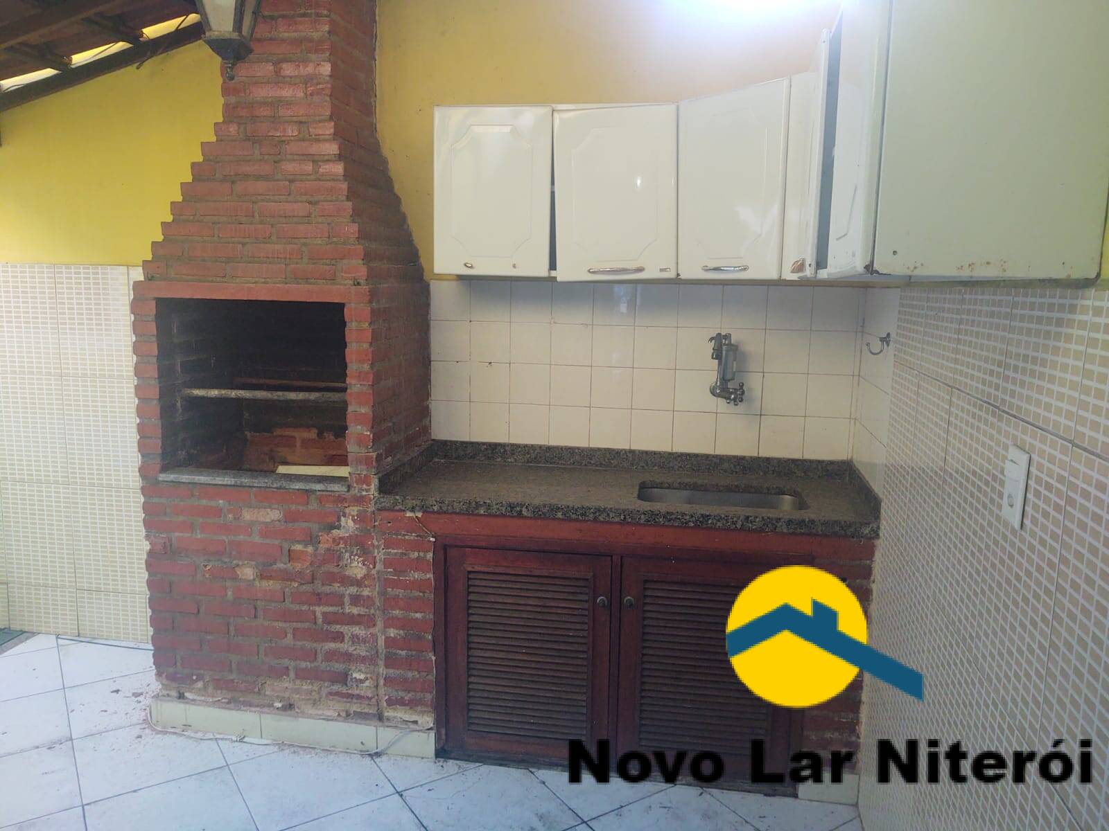 Casa à venda com 3 quartos, 250m² - Foto 32