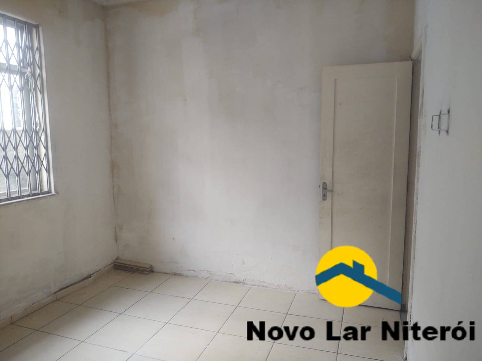 Apartamento à venda com 2 quartos, 60m² - Foto 4