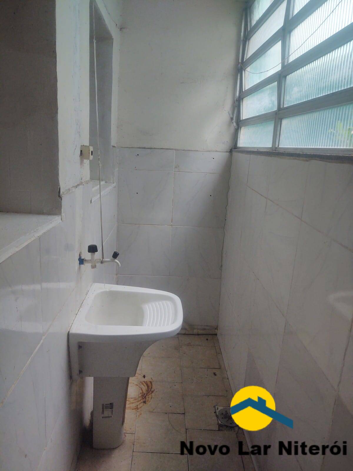 Apartamento à venda com 2 quartos, 60m² - Foto 17