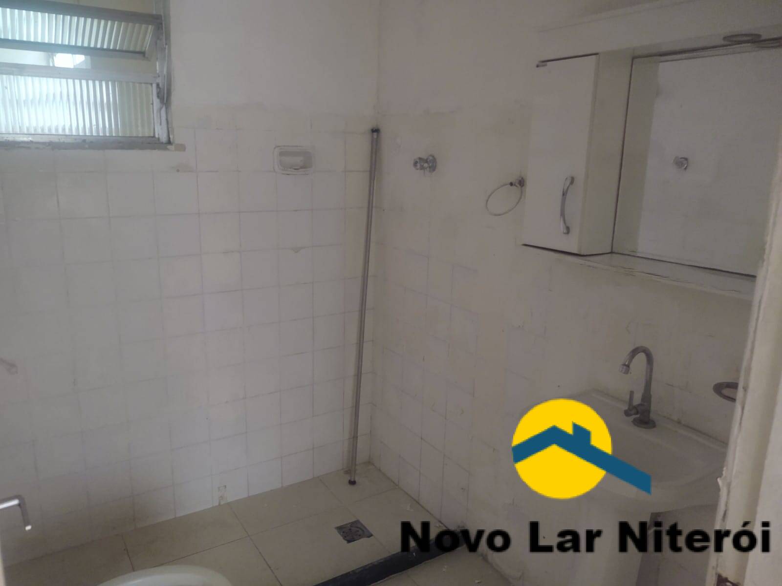 Apartamento à venda com 2 quartos, 60m² - Foto 11