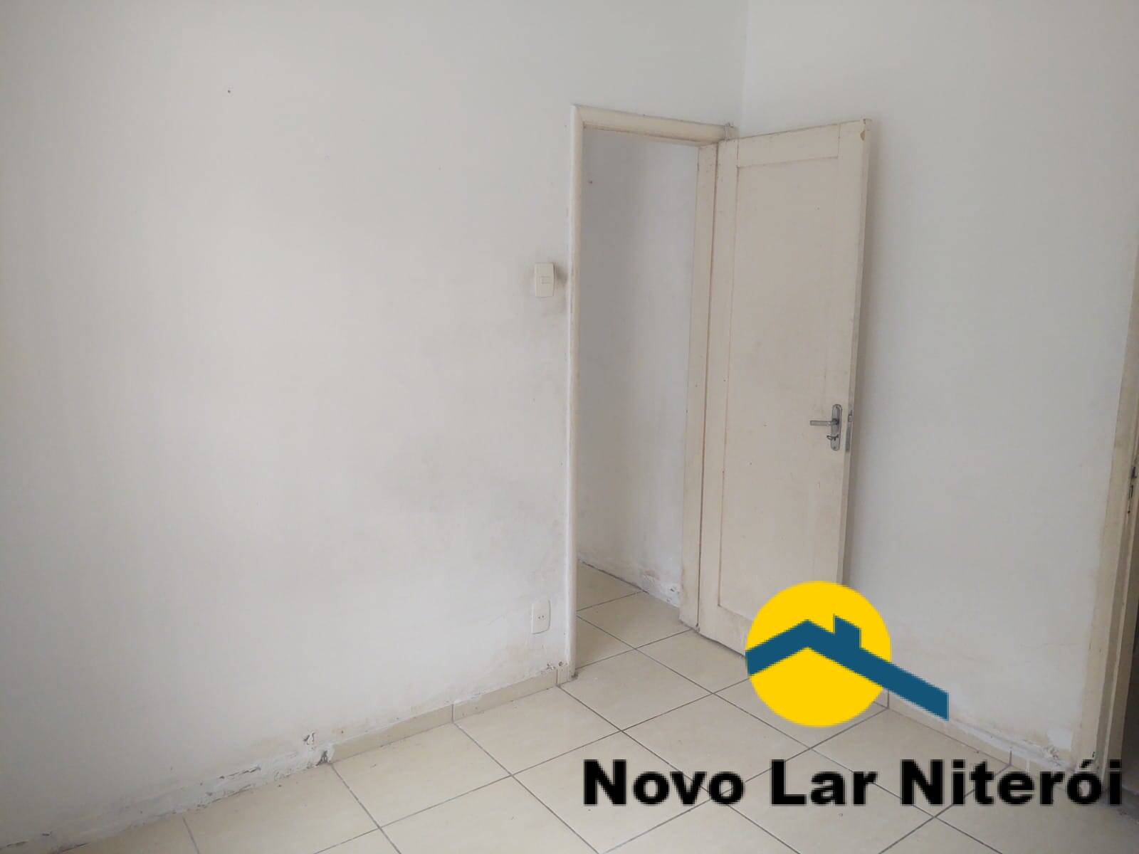 Apartamento à venda com 2 quartos, 60m² - Foto 6