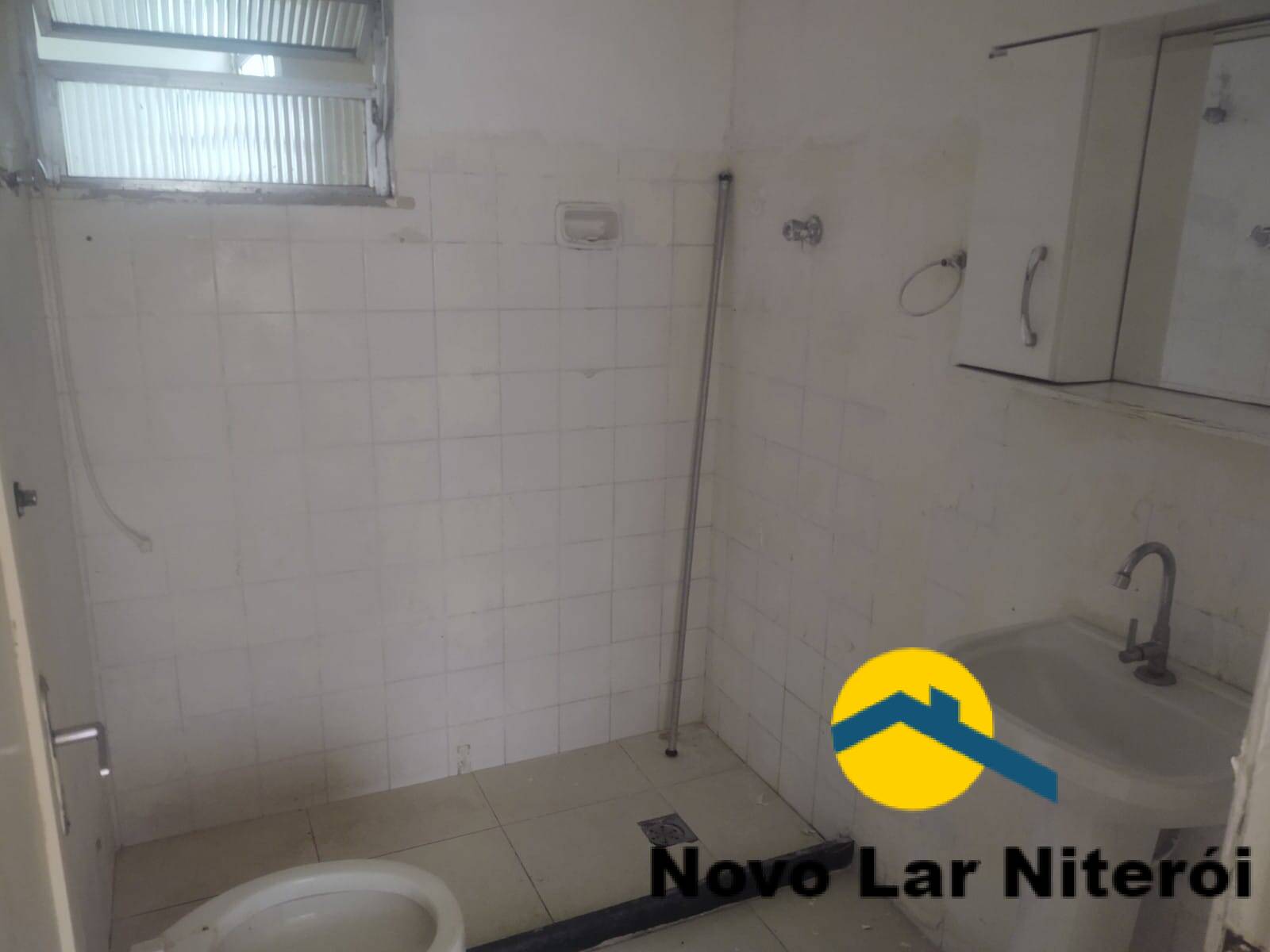 Apartamento à venda com 2 quartos, 60m² - Foto 13