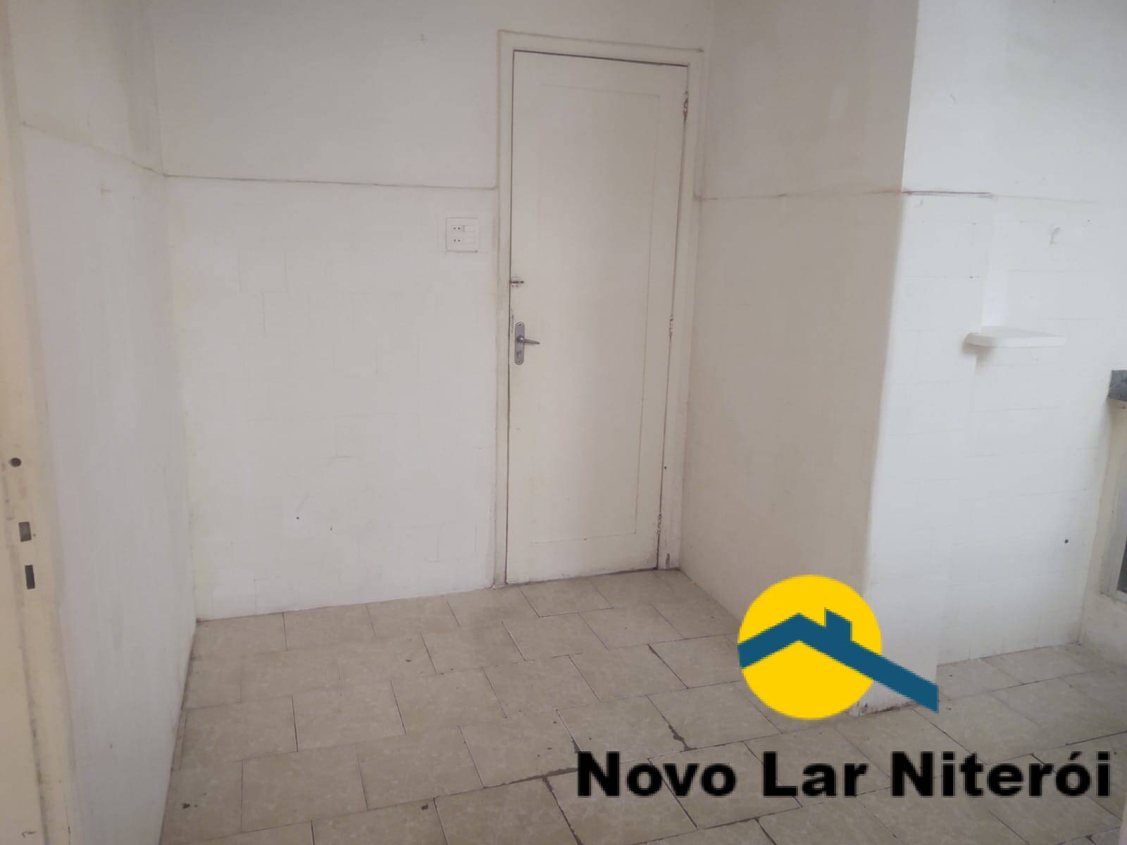 Apartamento à venda com 2 quartos, 60m² - Foto 9