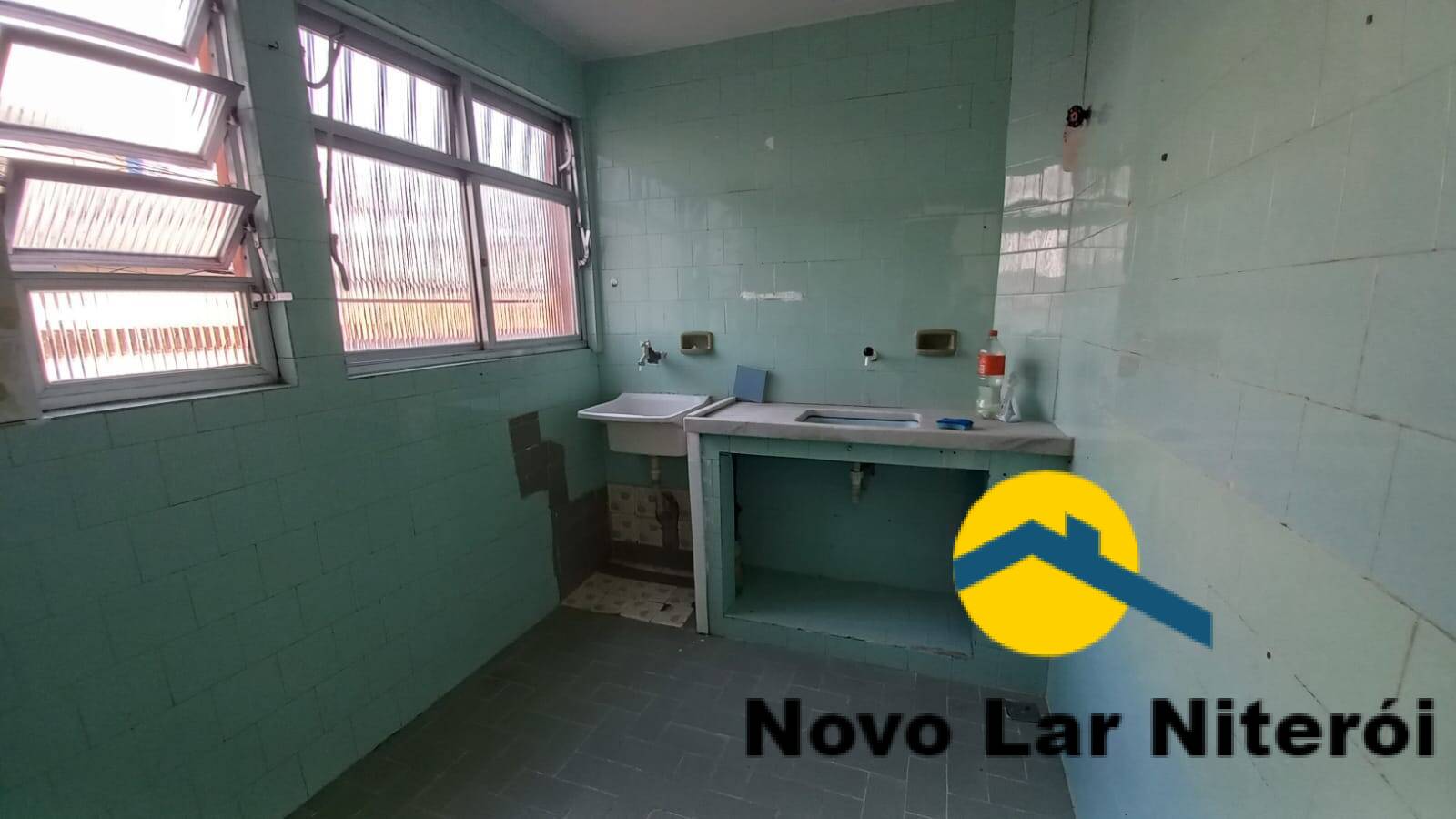 Apartamento à venda com 2 quartos, 50m² - Foto 30