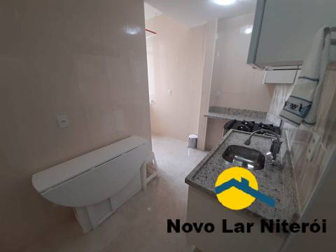 Apartamento à venda com 2 quartos, 75m² - Foto 14