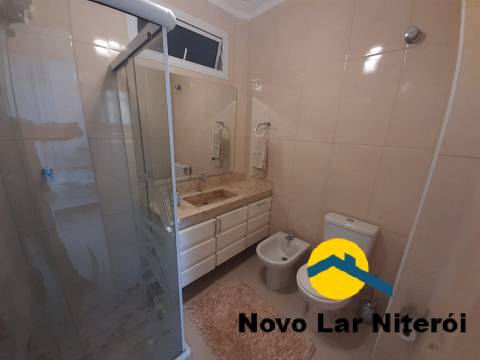 Apartamento à venda com 2 quartos, 75m² - Foto 11