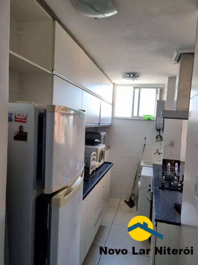 Apartamento à venda com 2 quartos, 65m² - Foto 19