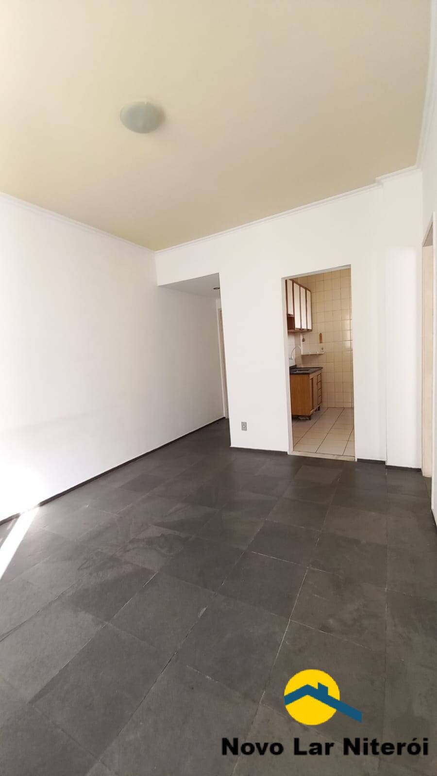 Apartamento à venda com 1 quarto, 45m² - Foto 5